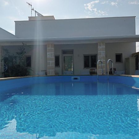 U Ceccenate Bed and Breakfast Montalbano  Eksteriør billede