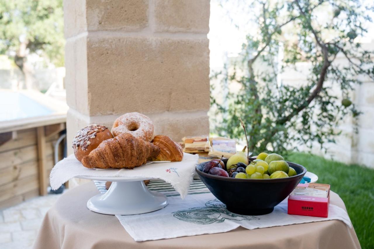 U Ceccenate Bed and Breakfast Montalbano  Eksteriør billede